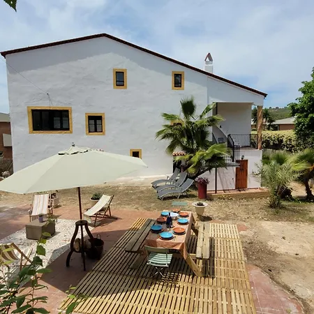 Appartement En Masia Catalogada *